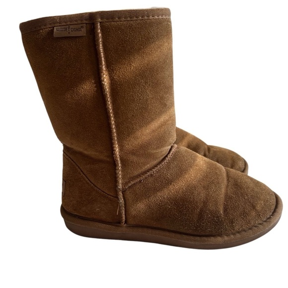 Minnetonka Genuine Sheepskin leather Women Olympia Short Boots Golden Tan size 8 - Picture 5 of 15